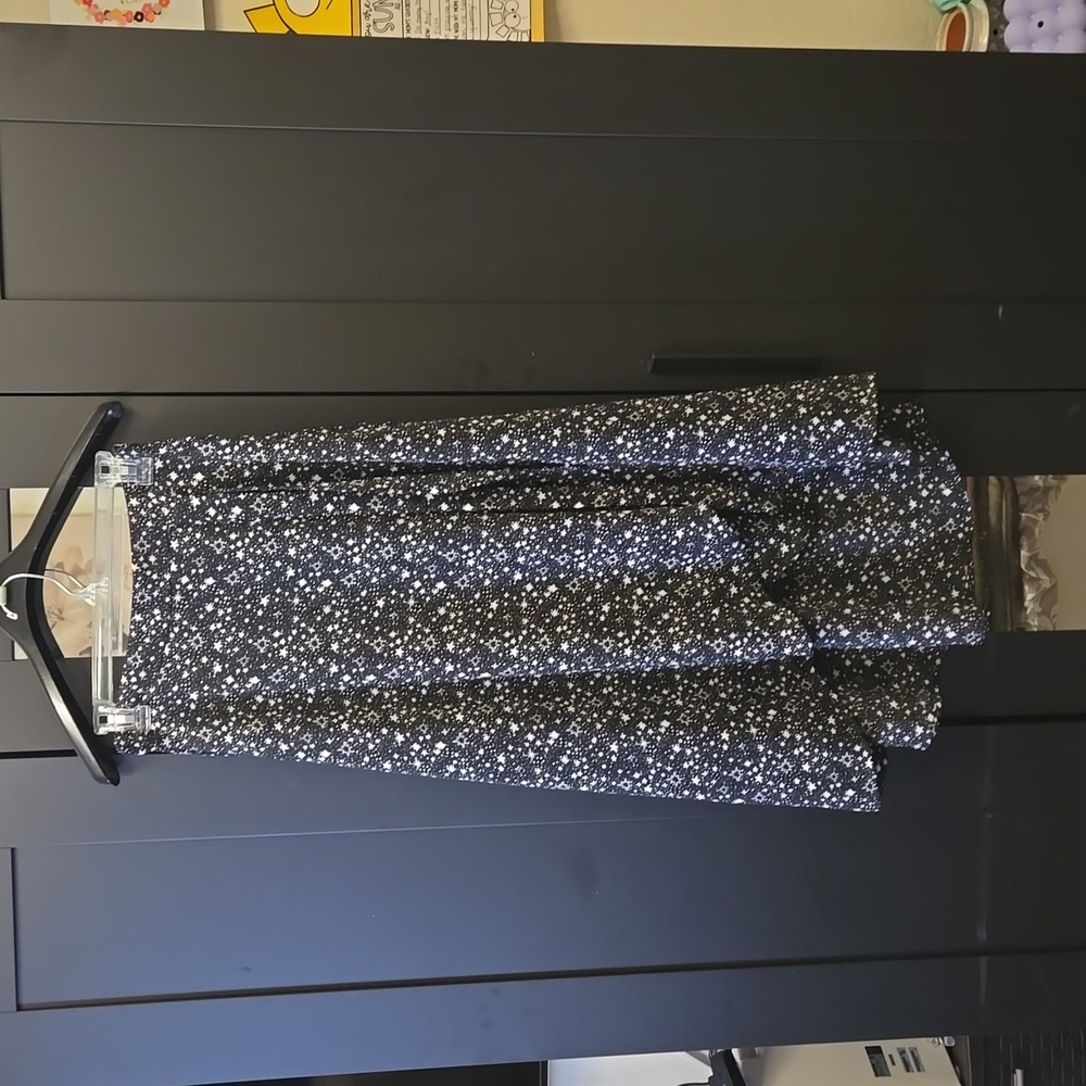 HiLow Skirt with Side Zipper